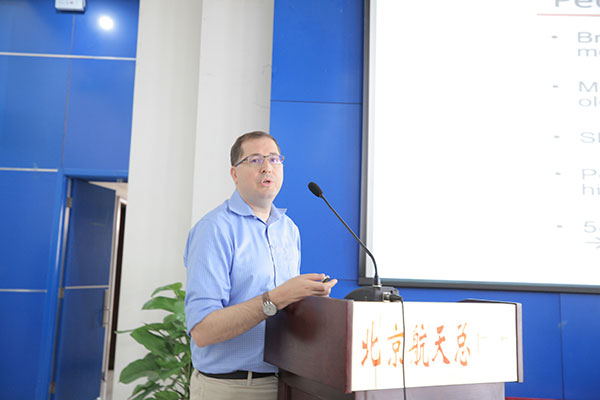 5-纽约大学医学教授Dr.jpg